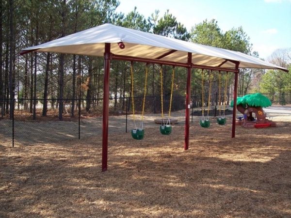 Shaded swing set CT