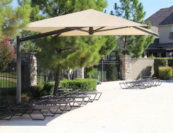 Cantilever Umbrella